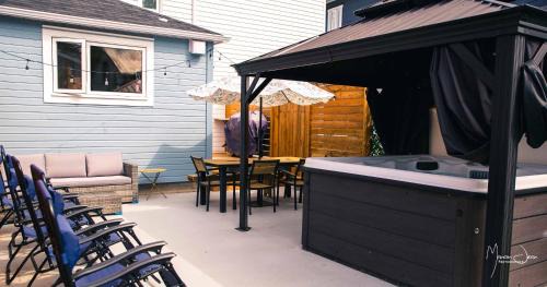 Trois-Pistoles Chalet De Ski | Spa & Pool Table - Le Parvis