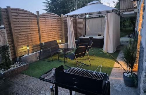 Saclas Maison | Spa Privatif en Pleine Nature à 1h de Paris