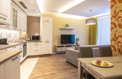 Heviz Appartement | Spa Residence Carbona Apartment 205