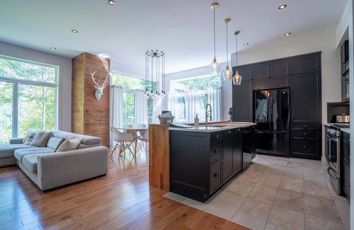 Sainte-Beatrix Maison | Domaine de la Seigneurie | Spa, Rivière et Confort
