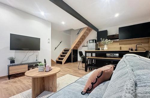Ruy-Montceau Maison | Spacieuse et Elégante Maison de ville
