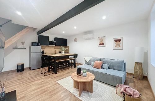Ruy-Montceau Maison | Spacieuse et Elégante Maison de ville