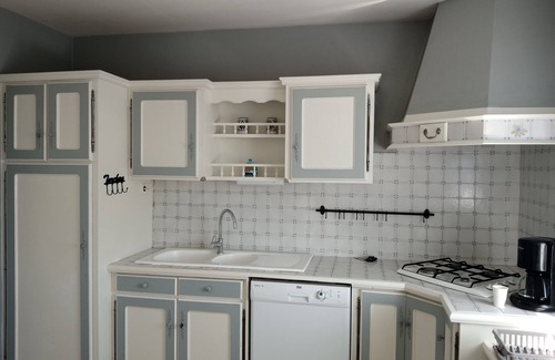 Echillais Maison | Spacieuse maison avec jardin. Idéal pour visiter la Charente Maritime