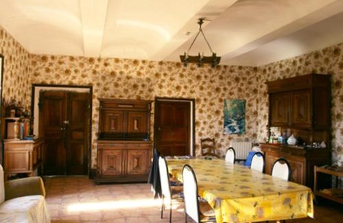 Brujas Maison | Spacieuse maison familiale à Beaulieu - 250 m² avec vue montagne