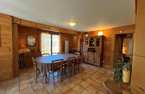 Correncon-en-Vercors Appartement | Spacieux appartement 107m² à Corrençon-en-Vercors - FR-1-761-46