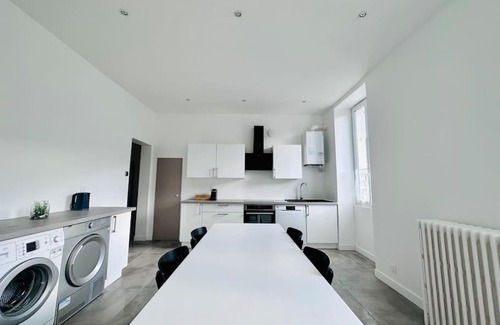 Saint-Claude Appartement | Spacieux et Lumineux