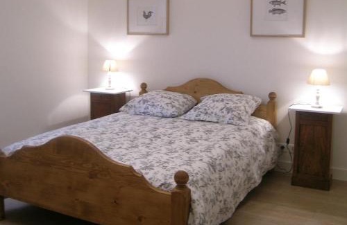 Trevol Maison | Spacieux gîte près d'un château avec parc, 4 chambres, 2 sdb, Wifi, et animaux acceptés. - FR-1-489-215
