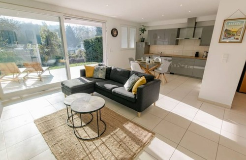 Mulhouse Appartement | Spacieux, moderne avec terrasse vue sur le Zoo