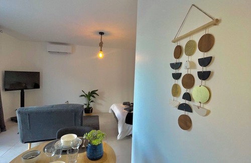 Lunel-Viel Appartement | Charmant studio tout équipé
