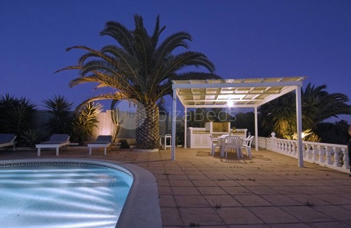 Sant Antoni de Portmany Villa | Spacieuse villa, plage et ville voisine, Wifi, Aircon, Grande piscine
