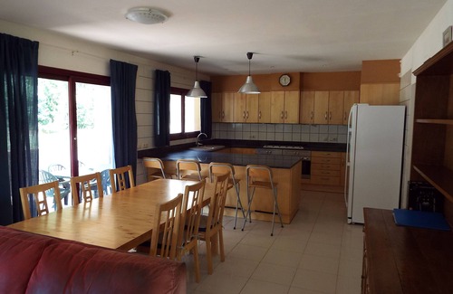 Sant Llorenc de la Muga Maison | Spacieuse maison de 5 chambres avec grande piscine privée et jardin