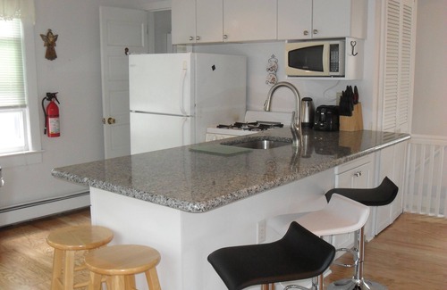 Ocean Grove Maison | Ocean Grove Spacieux 1 chambre Apt, Ocean Block, terrasse privée Location d'été Wkly