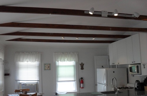 Ocean Grove Maison | Ocean Grove Spacieux 1 chambre Apt, Ocean Block, terrasse privée Location d'été Wkly