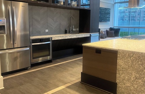 The Loop Appartement | Spacious 1 bd sleeps 4 quiet and near Michigan Ave