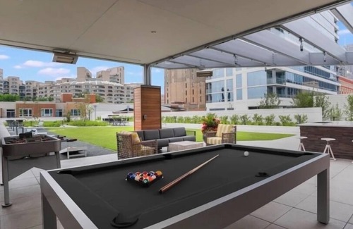The Loop Appartement | Spacious 1 bd sleeps 4 quiet and near Michigan Ave