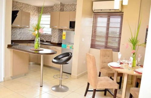 Kokomlemle Appartement | Spacious 1 BDR @Central Location