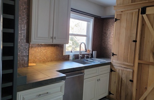 Friendship Appartement | Spacious 1-Bedroom Apartment In Pittsburgh (B1)