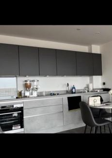 South Hornchurch Appartement | Spacious 1 bedroom apart - lux bright with balcony