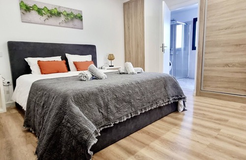 Bomfim Maison | Spacious 1-bedroom house with WiFi and AC in enchanting Viseu