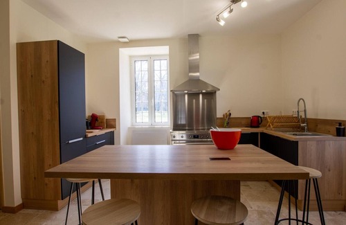 Savignac-les-Eglises Cottage | Grande maison rénovée avec piscine privée et parc, idéale pour vacances en famille en Dordogne