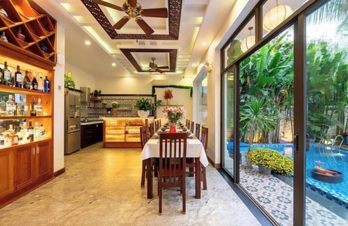 Hoi An City Centre Maison | Spacious 10-bedroom house in enchanting Hội An with AC