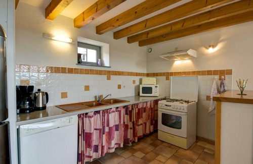 Lure Cottage | Grande Maison Authentique avec Jardin Privé, Terrasse et VTT - Hébergement pour 15 Personnes
