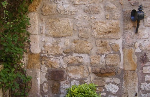 Quarante Maison | Spacieuse maison de campagne du XVIIIe + jardin avec piscine et salle de jeux