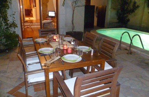 Quarante Maison | Spacieuse maison de campagne du XVIIIe + jardin avec piscine et salle de jeux