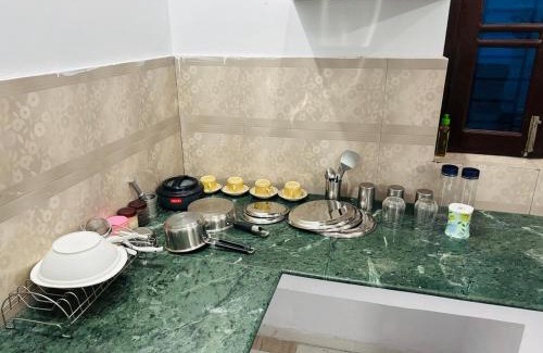 Haldwani Appartement | Spacious 1bhk Non Ac - By Tulsi Homestay