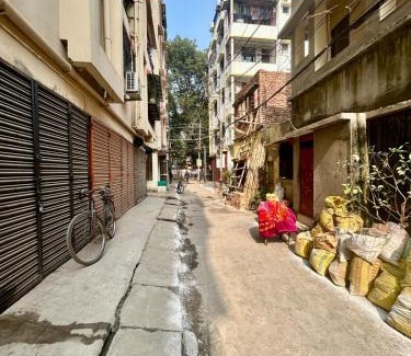 Dumdum Appartement | Spacious 1BHK with 2BA near ILS Hospital DumDum