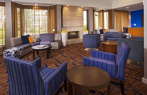 University Place Hôtel | Spacious 1BR Unit Near Pavilion | Pet-Friendly, Pool, Fitness Center