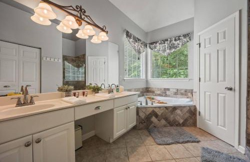 Alpharetta Maison | Spacious 1BR with Community Pool Alpharetta Home