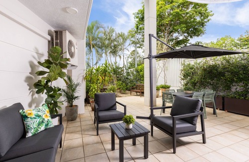 South Brisbane Appartement | Spacious 2 Bed/2 Bath Garden Apartment Aircon, Spacious 2 Bed Garden Apartment