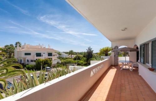 Vale do Lobo Appartement | Spacieux 2 chambres appartement avec piscine, pour 5 personnes, À côté de Vale Lobo Tennis Academy