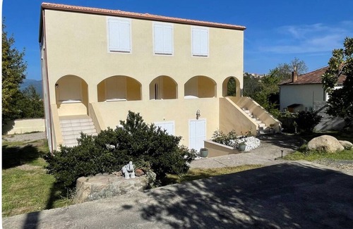Casanova Appartement | SPACIOUS 2 BED APARTMENT BETWEEN SEA AND MOUNTAINS