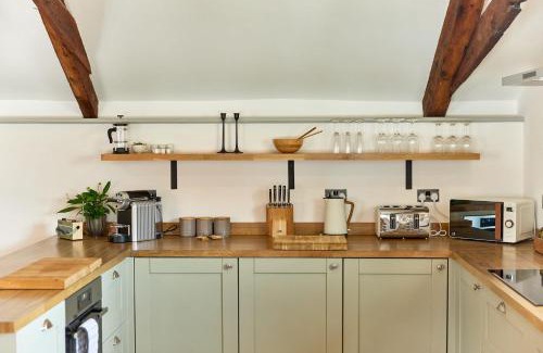 Cley next the Sea Appartement | Spacious 2 Bedroom Coach House in Cley Norfolk