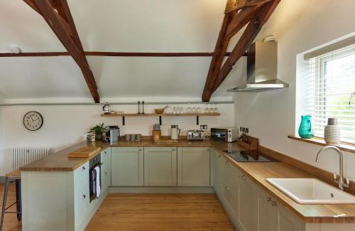 Cley next the Sea Appartement | Spacious 2 Bedroom Coach House in Cley Norfolk