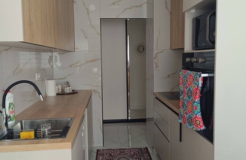 Novo Sarajevo Appartement | Spacious 2 bedroom apartment in serene Sarajevo with AC, WiFi