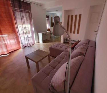 Zaboric Appartement | Spacious 2-bedroom apartment with terrace sea view