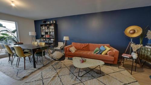 Bagnolet Appartement | Spacious 2 bedrooms with Parking, Terrasse, near Metro 3