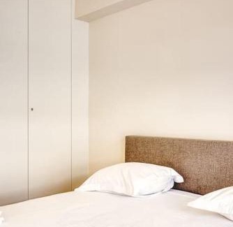Heist Appartement | Spacious 2-BR Apartment Just 30m from The Beach