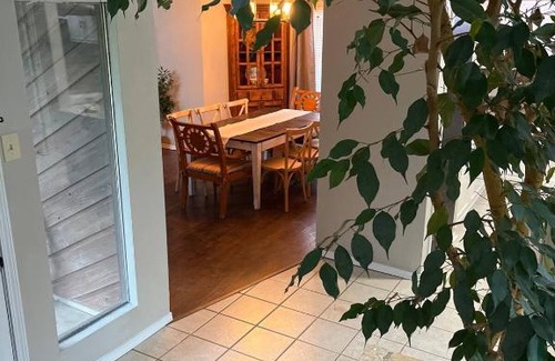 Cedar Creek Maison | Spacious 2 Story Rustic Retreat