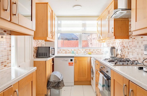 Canonbury Appartement | Spacious 2BD Home, 4 Min to Canonbury Station