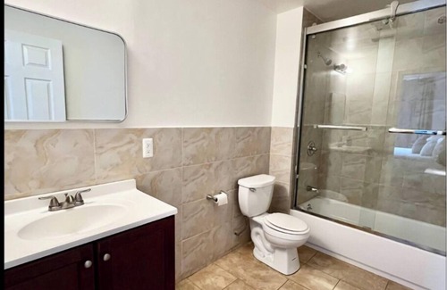 Chinatown Appartement | Spacious 2bd next to Reading Terminal and more!