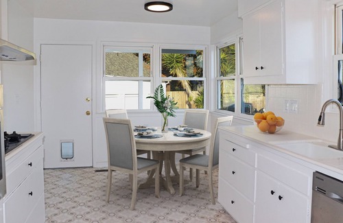 Belvedere Tiburon Maison | Spacious 2br 2ba in the heart of Belvedere, minutes walking to downtown Tiburon