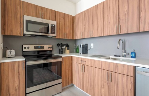 Newark Hôtel | Spacious 2BR ! Free Parking ! 30 Min to NYC