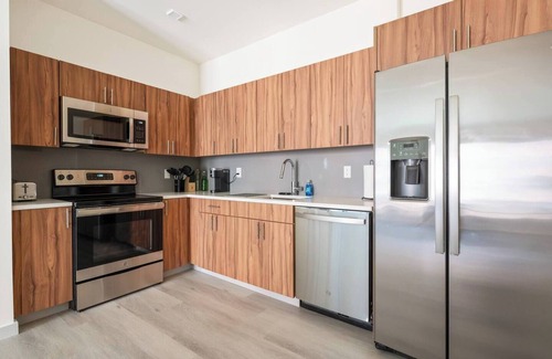 Newark Hôtel | Spacious 2BR ! Free Parking ! 30 Min to NYC