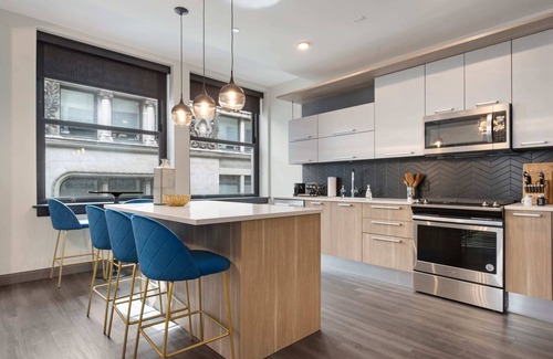 Downtown Chicago Appartement | Spacious 2BR in The Loop + 5-Star Comfort