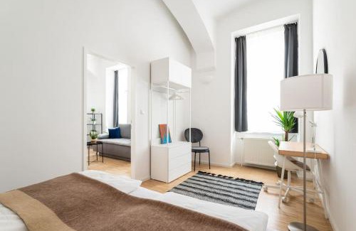 Weißgerber Appartement | Spacious 2BR Near Attractions by HM