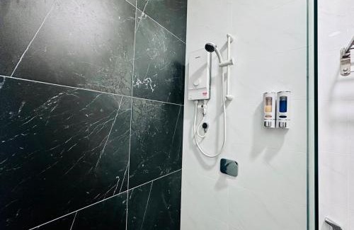 George Town Appartement | Spacious 2BR Suite for 5-7 pax